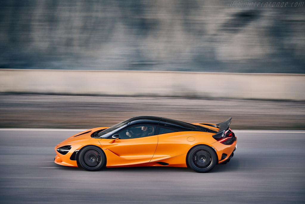 McLaren 750S Coupé