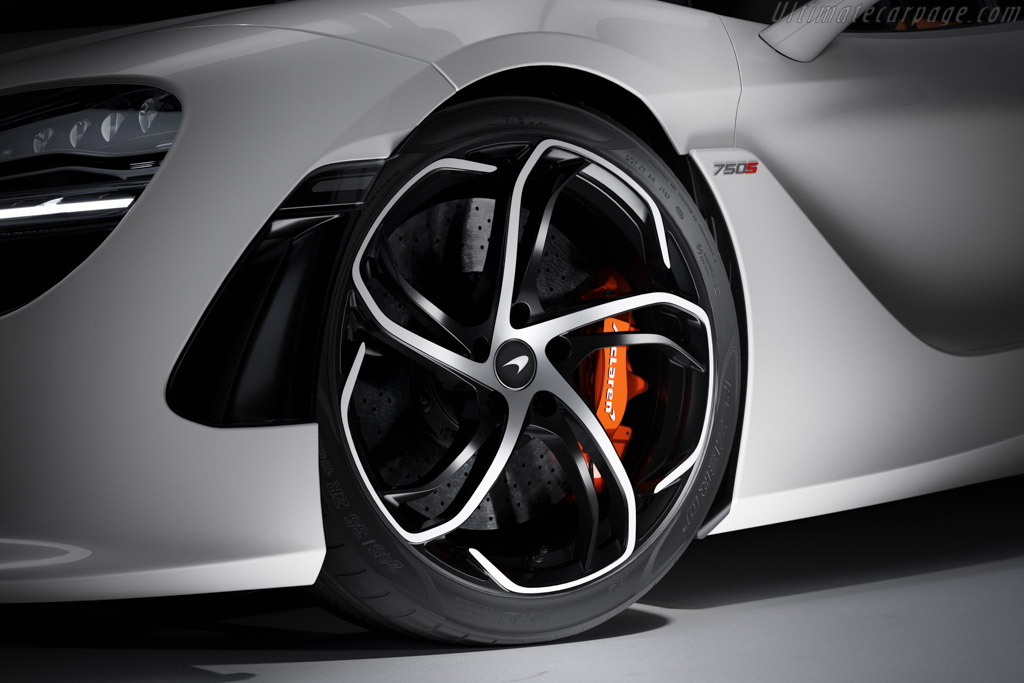 McLaren 750S Spider