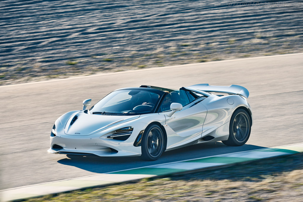 McLaren 750S Spider
