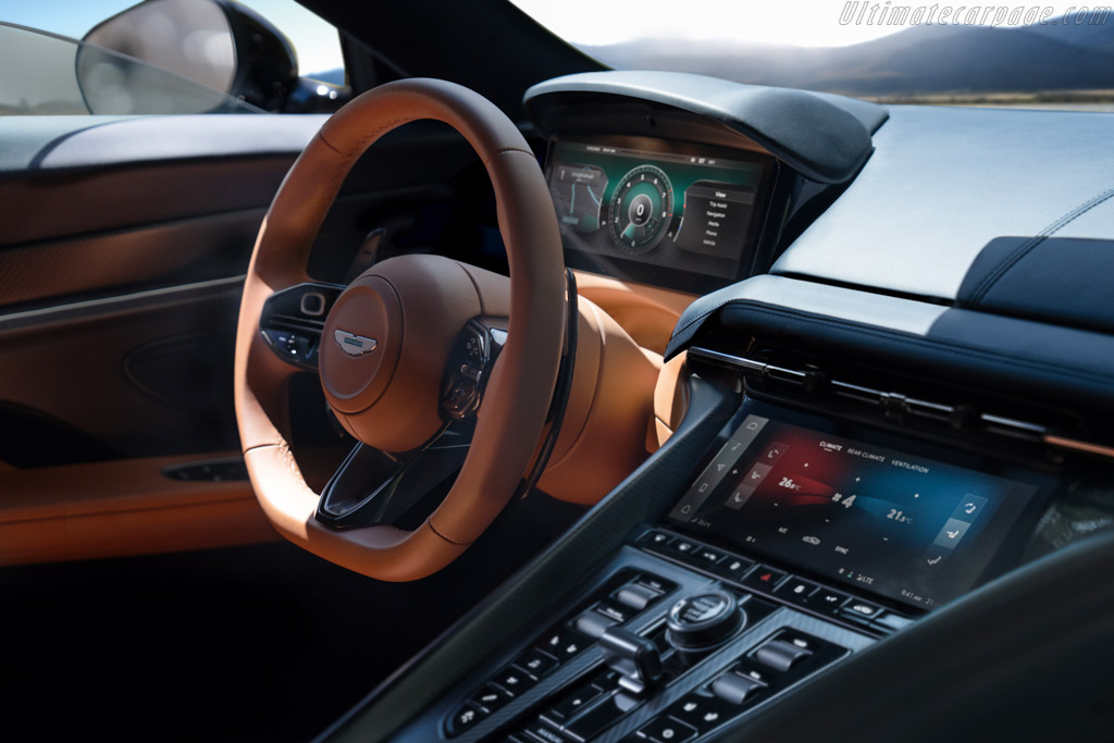 Aston Martin DB12 Coupe