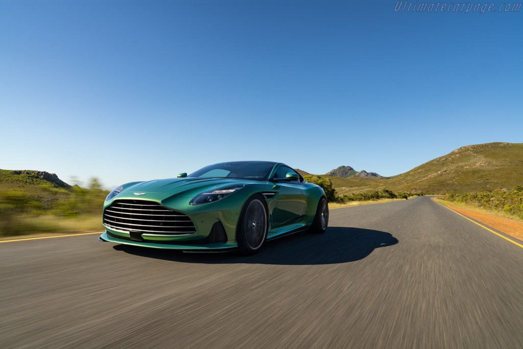 Aston Martin DB12 Coupe