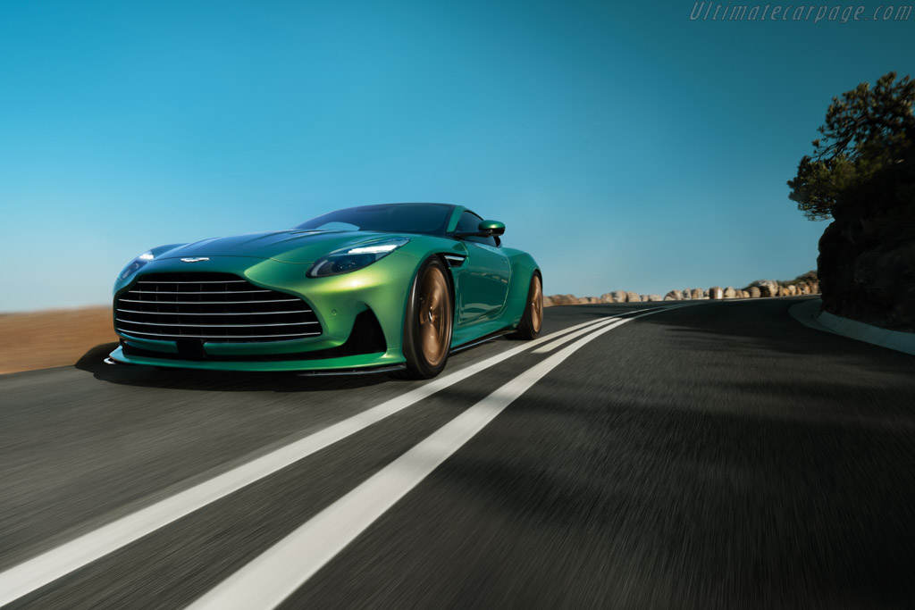 Aston Martin DB12 Coupe