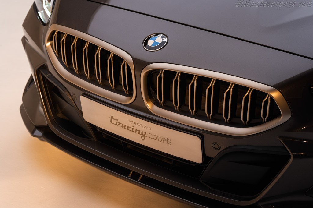 BMW Concept Touring Coupé