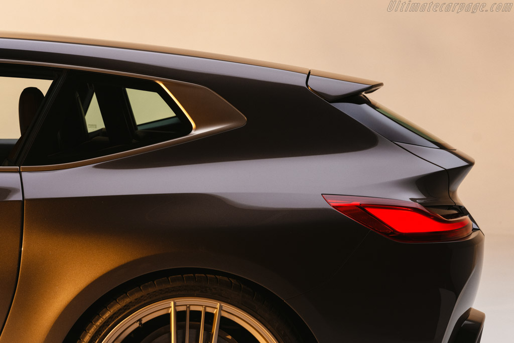 BMW Concept Touring Coupé