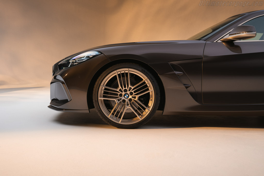 BMW Concept Touring Coupé