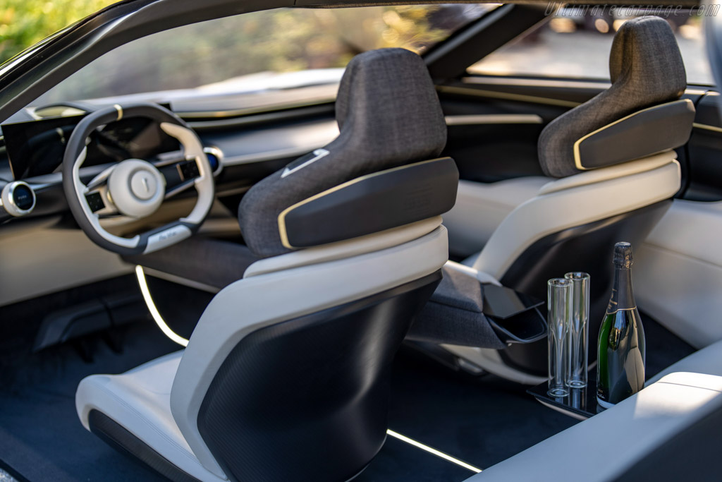Automobili Pininfarina Vision Pura