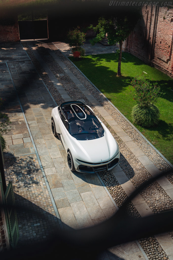 Automobili Pininfarina Vision Pura