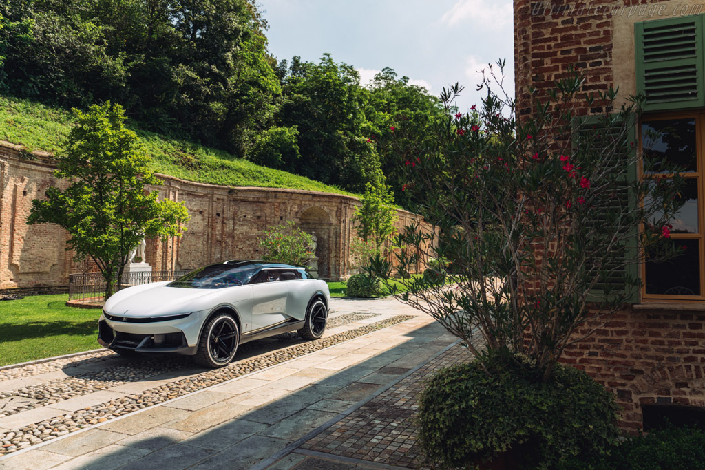Automobili Pininfarina Vision Pura