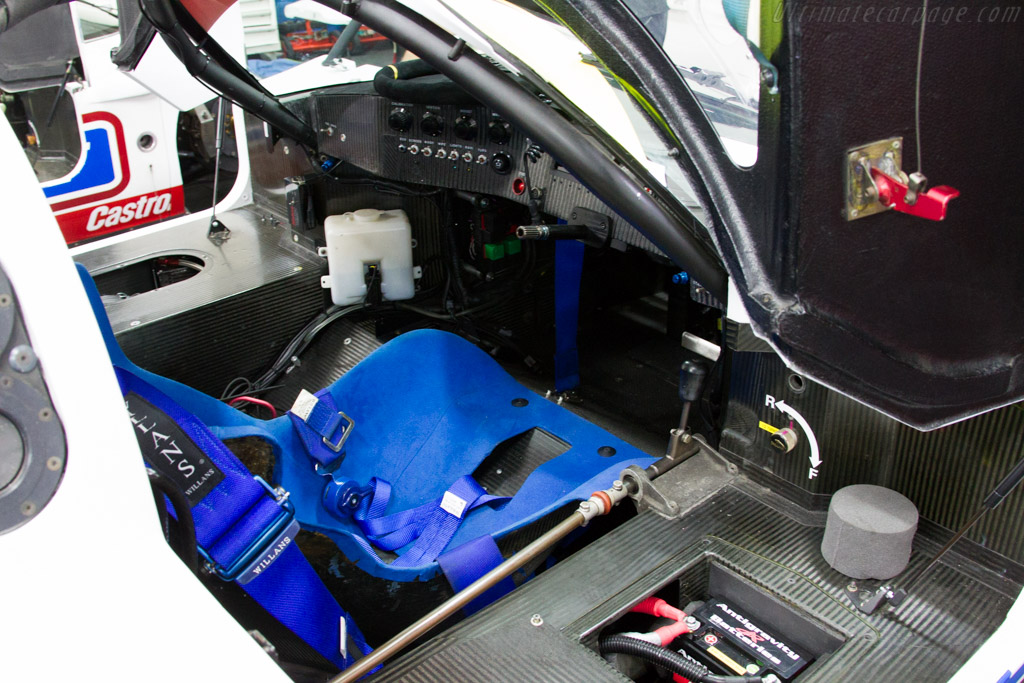 Jaguar XJR-16 - Chassis: JV6 C 291  - 2015 Dix Mille Tours
