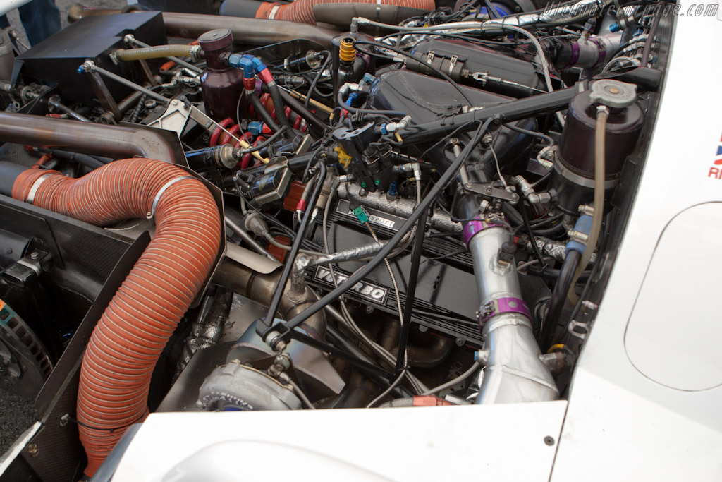Jaguar XJR-16 - Chassis: JV6 C 191  - 2010 24 Hours of Le Mans