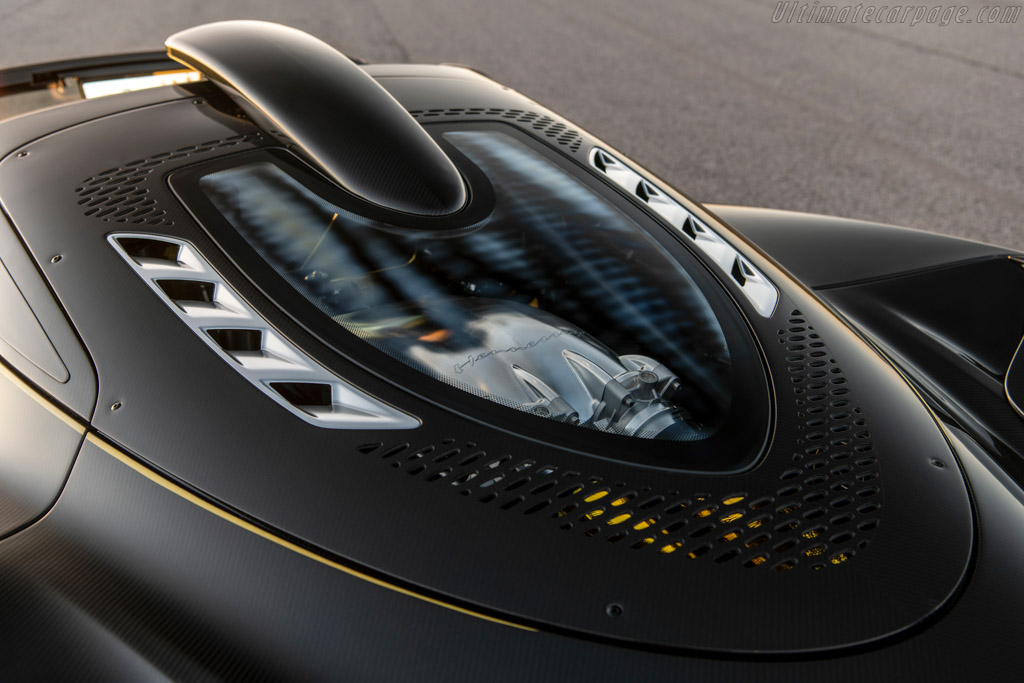 Hennessey Venom F5 Revolution Roadster