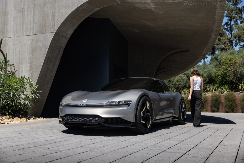 Fisker Rōnin