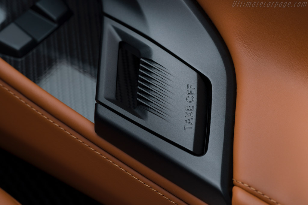 Automobili Pininfarina B95