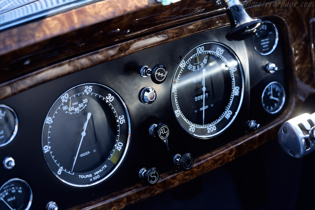 Delage D8-120 S De Villars Cabriolet