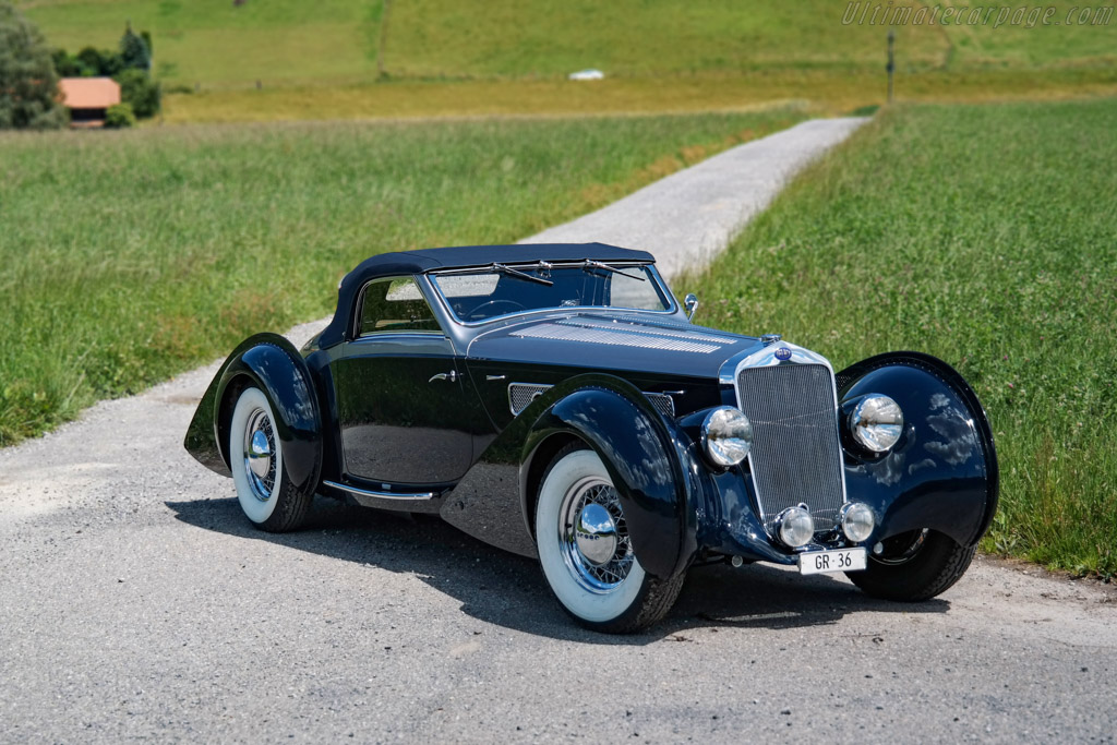 Delage D8-120 S De Villars Cabriolet