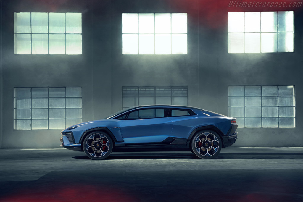 Lamborghini Lanzador Concept