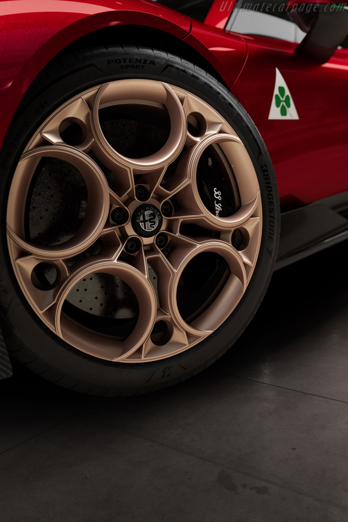 Alfa Romeo 33 Stradale
