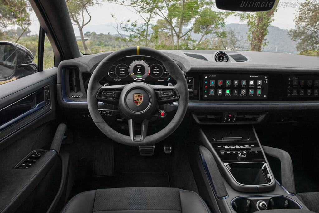 Porsche Cayenne Turbo E-Hybrid Coupé