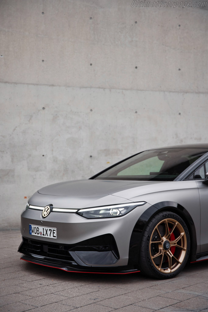 Volkswagen ID.X Performance