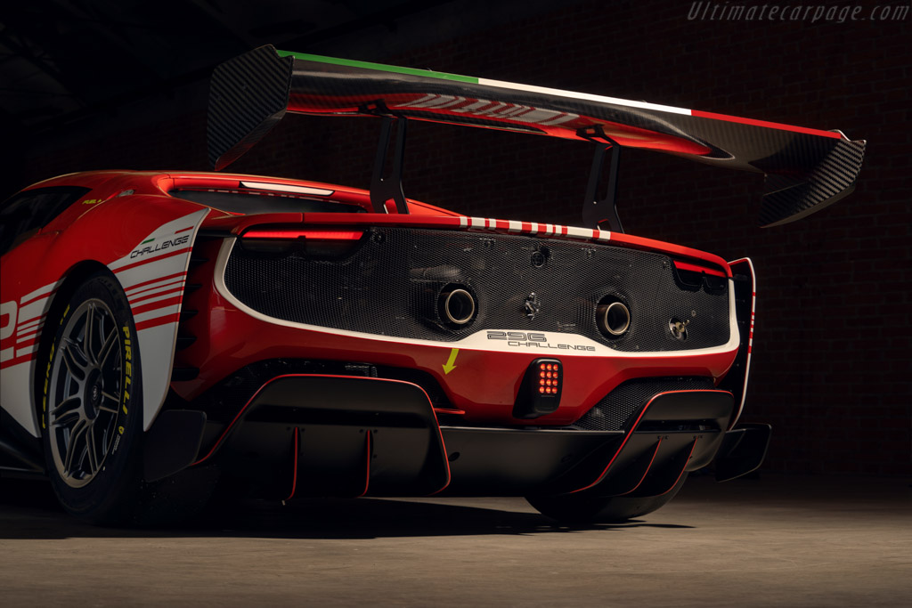 Ferrari 296 Challenge