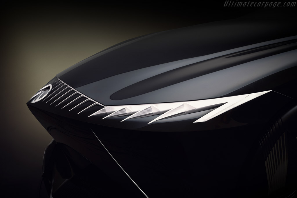Infiniti Vision Qe