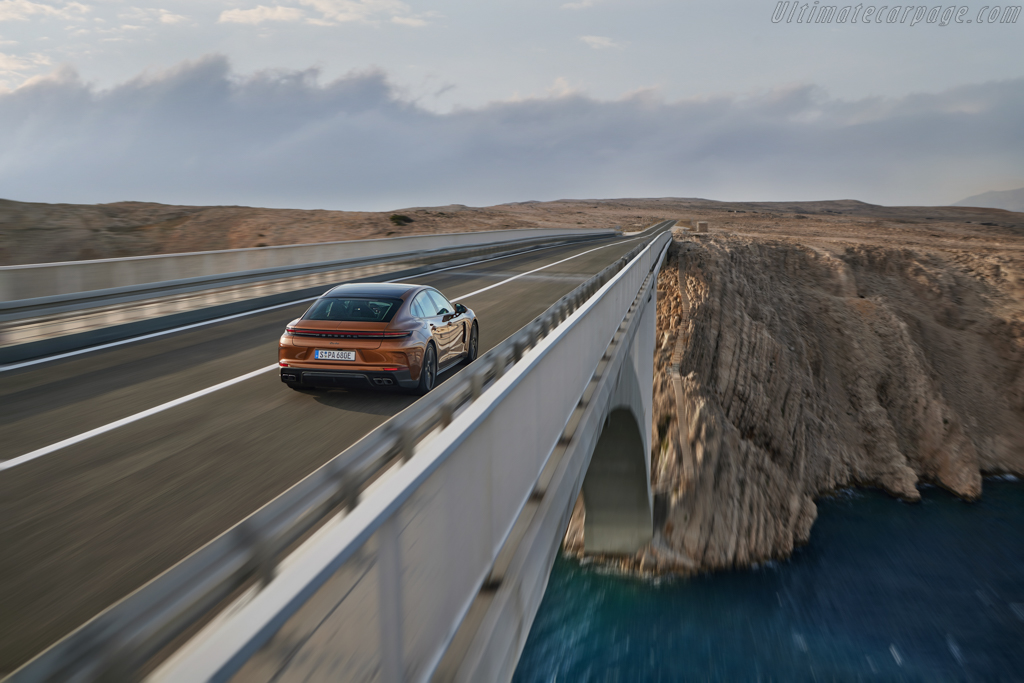 Porsche Panamera Turbo E-Hybrid