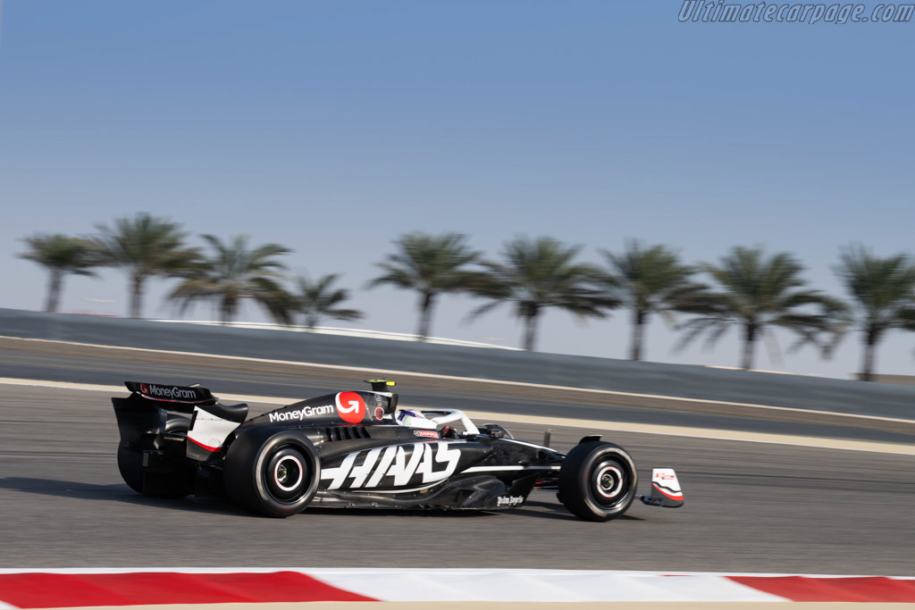 Haas VF-24 Ferrari