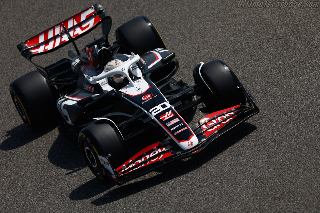 Haas VF-24 Ferrari