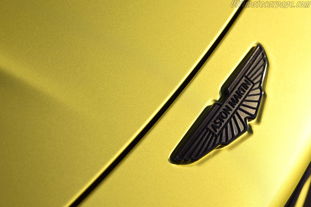 Aston Martin Vantage