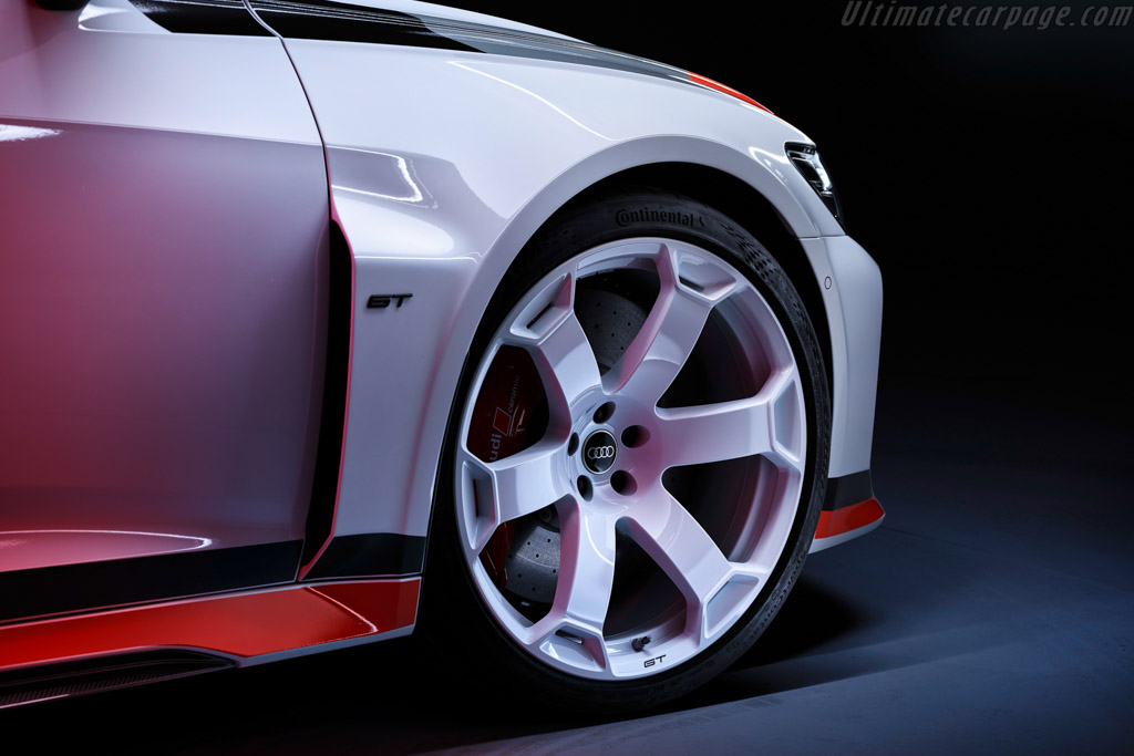 Audi RS 6 Avant GT