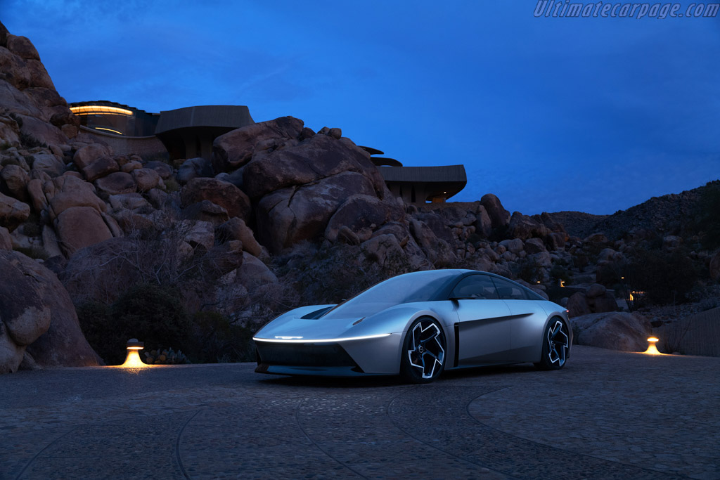 Chrysler Halcyon Concept