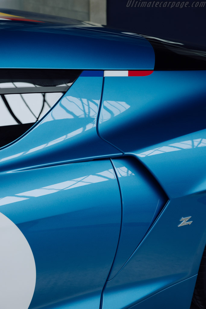 AGTZ Twin Tail
