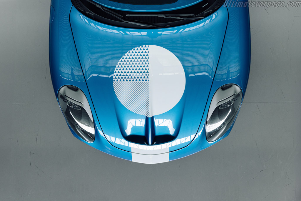 AGTZ Twin Tail