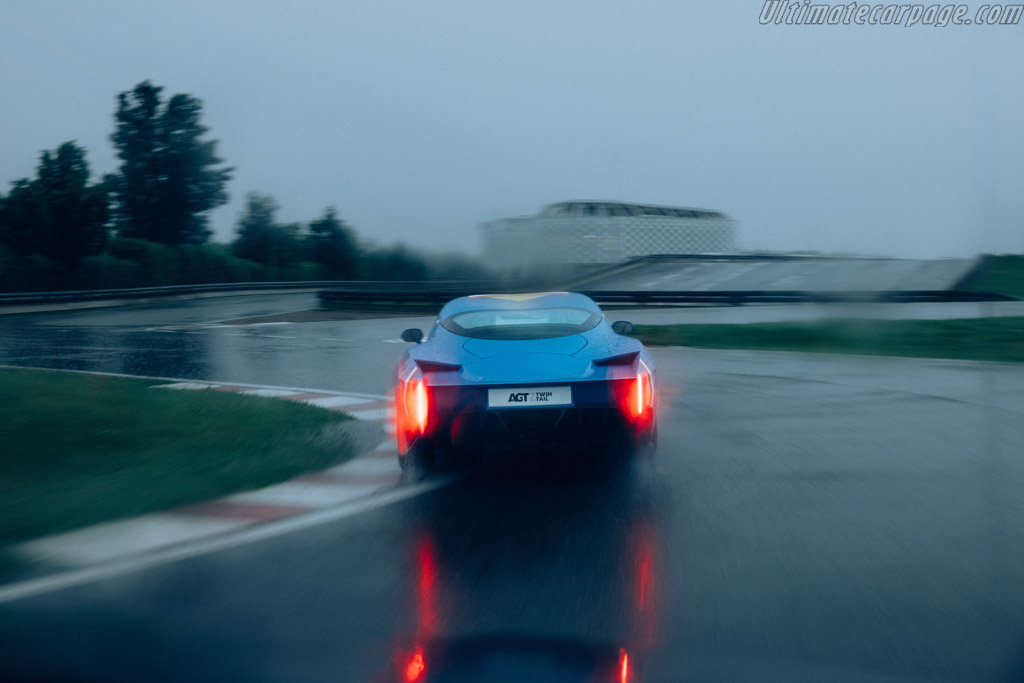AGTZ Twin Tail