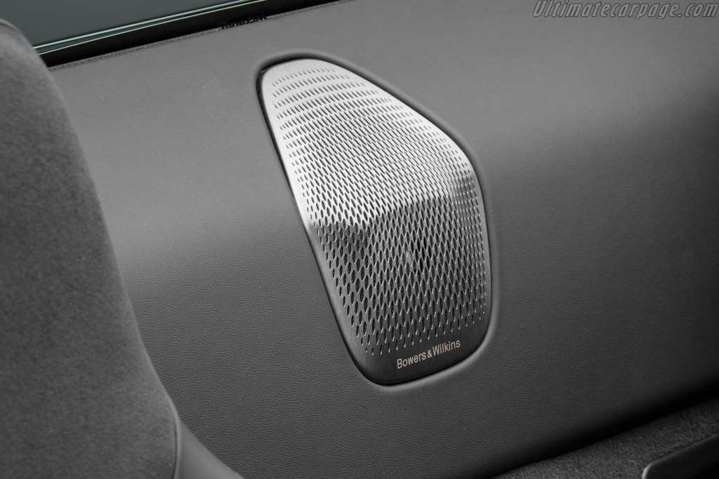 McLaren Artura Spider