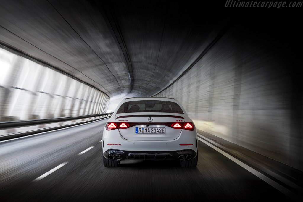Mercedes-AMG E 53 Hybrid 4MATIC+ Saloon