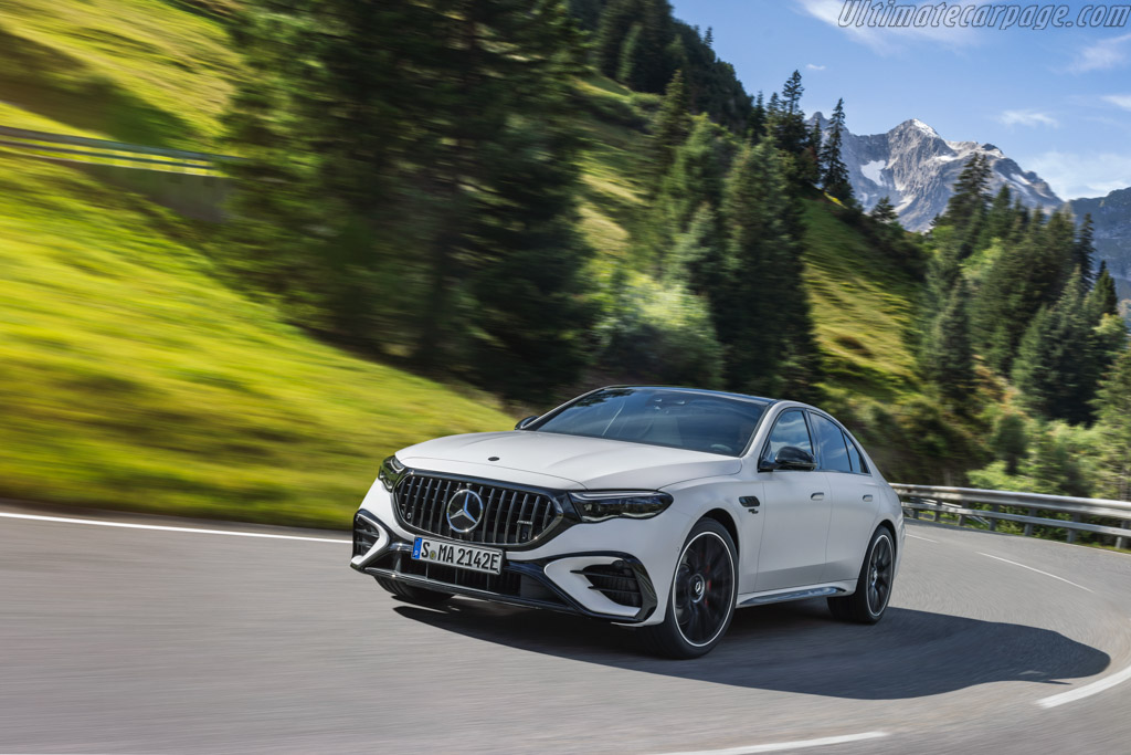 Mercedes-AMG E 53 Hybrid 4MATIC+ Saloon