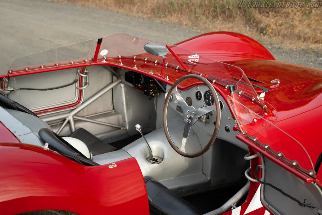 Maserati 200S