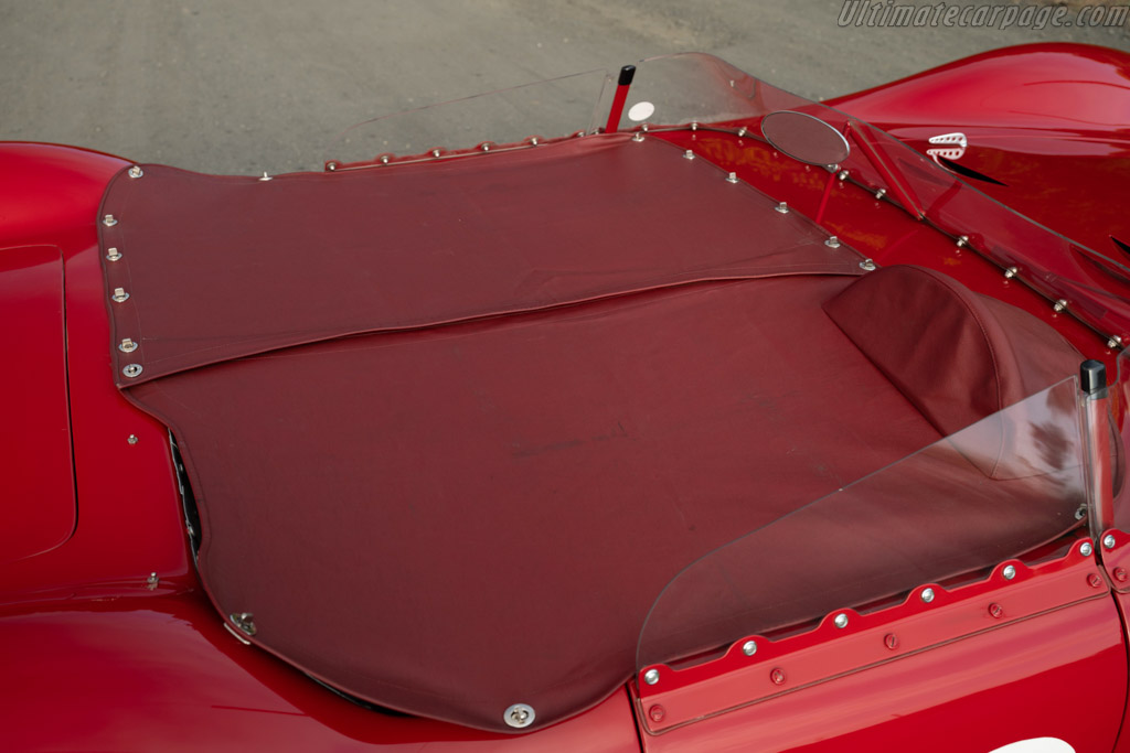 Maserati 200S
