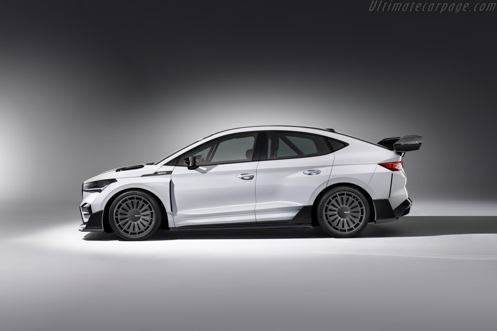 Skoda Enyaq RS Race