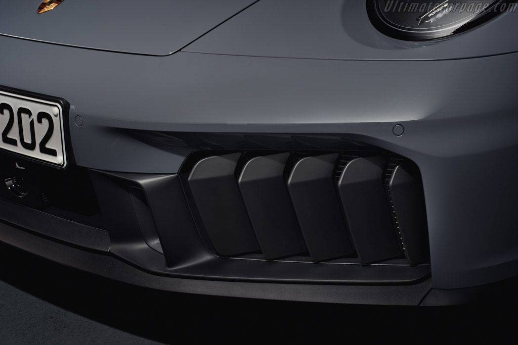 Porsche 911 Carrera GTS