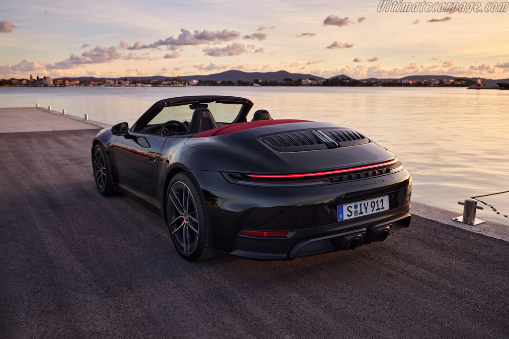 Porsche 911 Carrera GTS Cabriolet