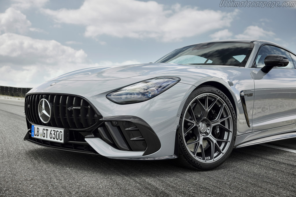 Mercedes-AMG GT 63 Pro 4Matic+