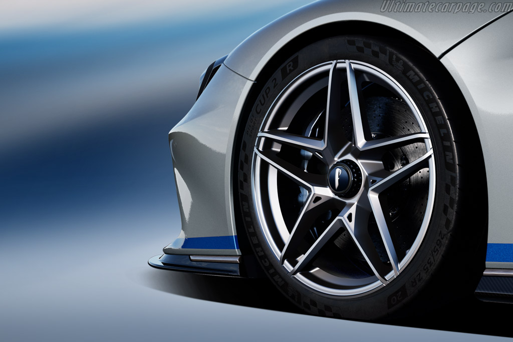 Automobili Pininfarina Battista Targamerica