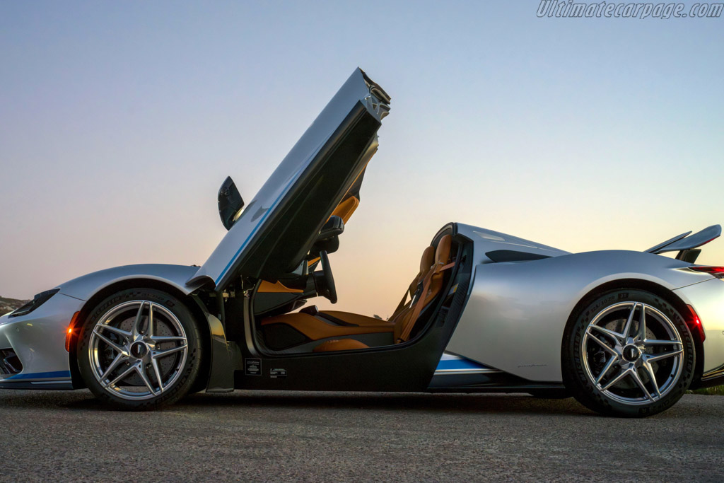 Automobili Pininfarina Battista Targamerica