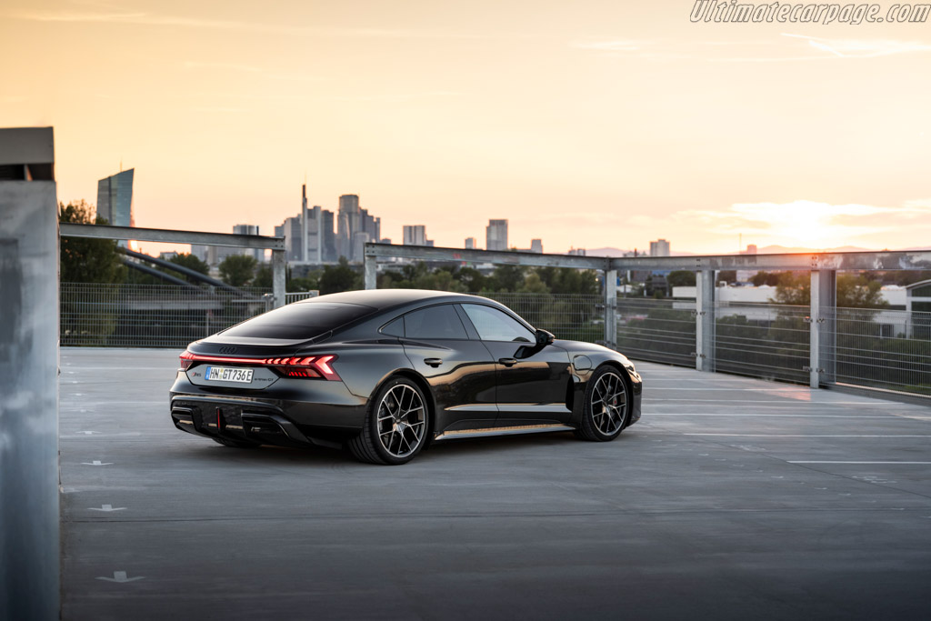 Audi RS e-tron GT Performance