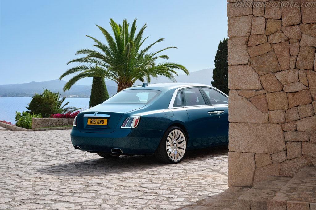 Rolls-Royce Ghost Series II