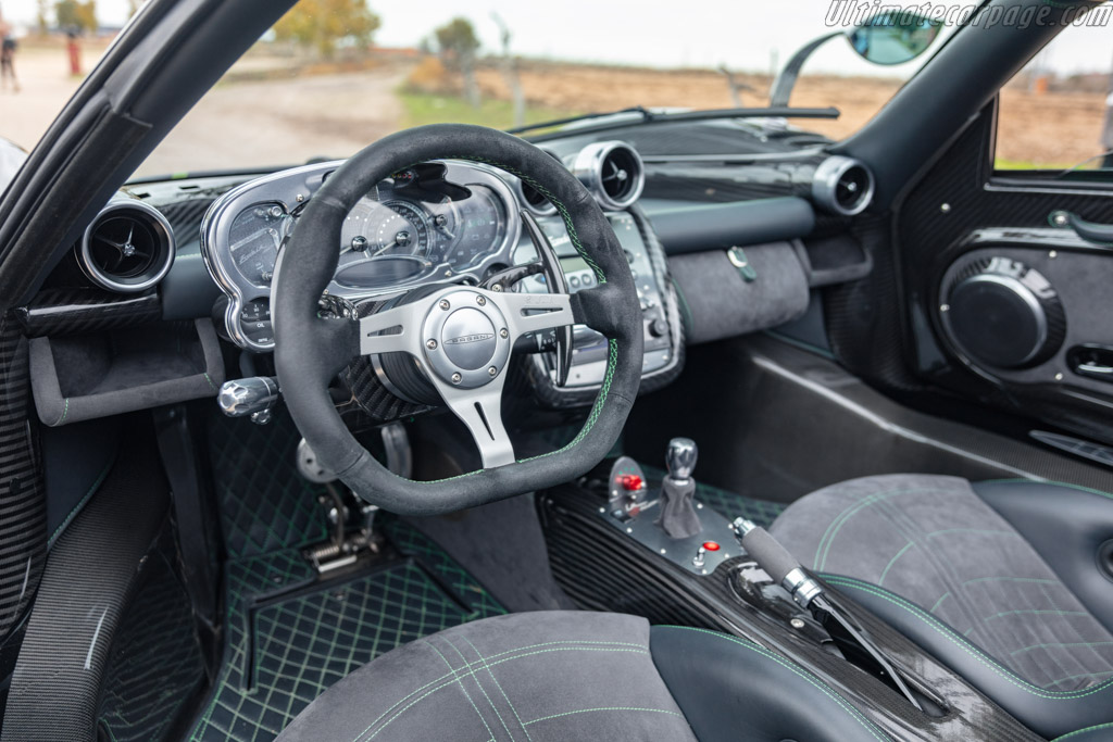 Pagani Zonda 760 LM Roadster