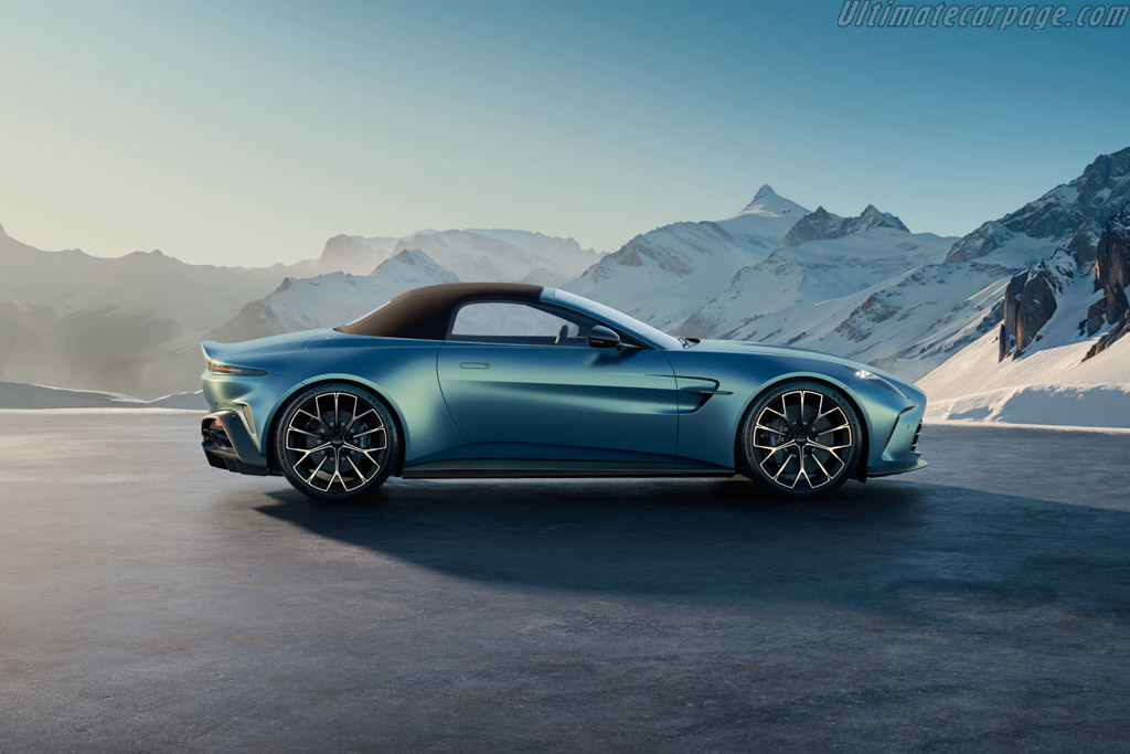 Aston Martin Vantage Roadster