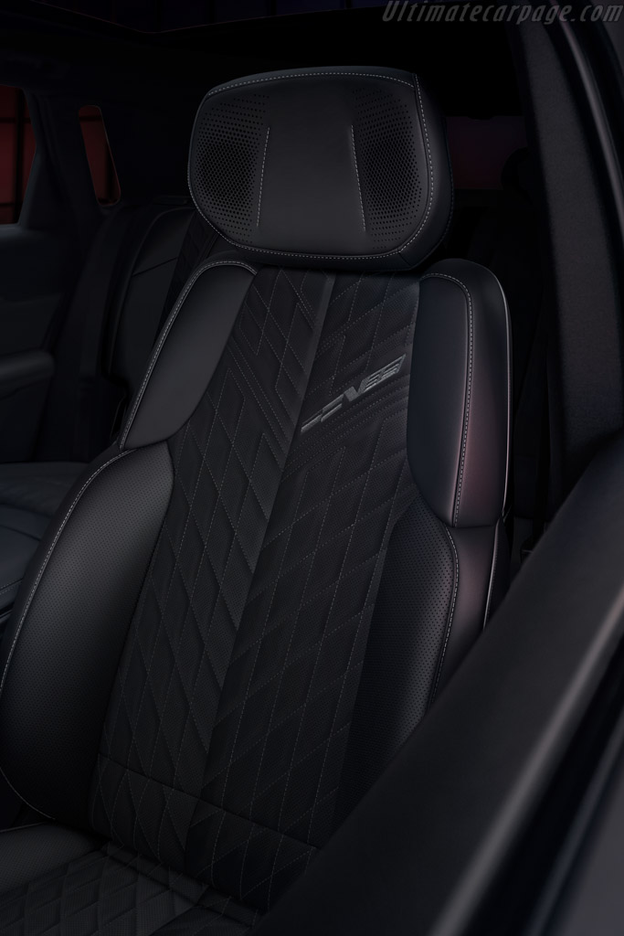 Cadillac Lyriq-V